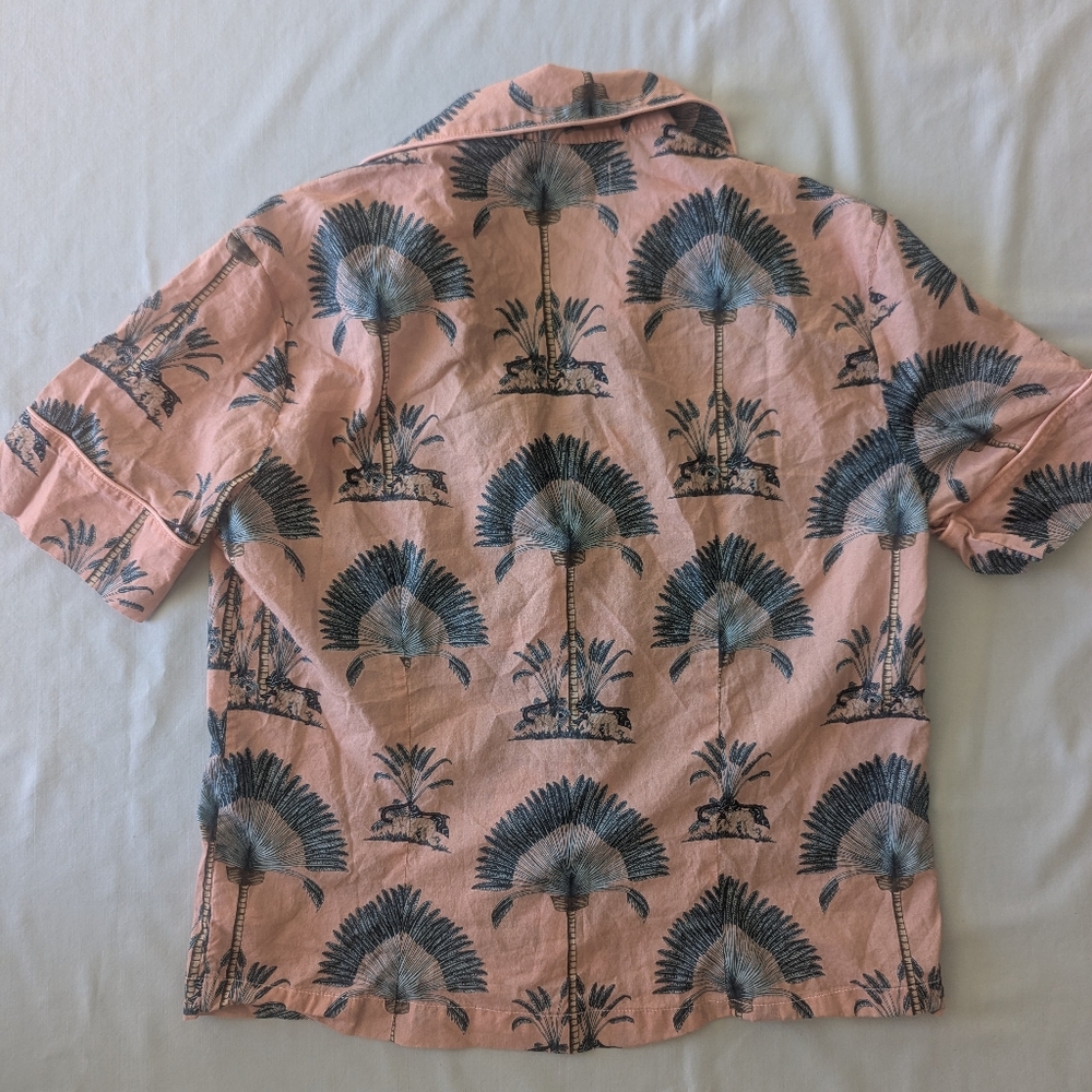 Desmond & Dempsey Ravenela Pink Pajama Top - Picture 2 of 11